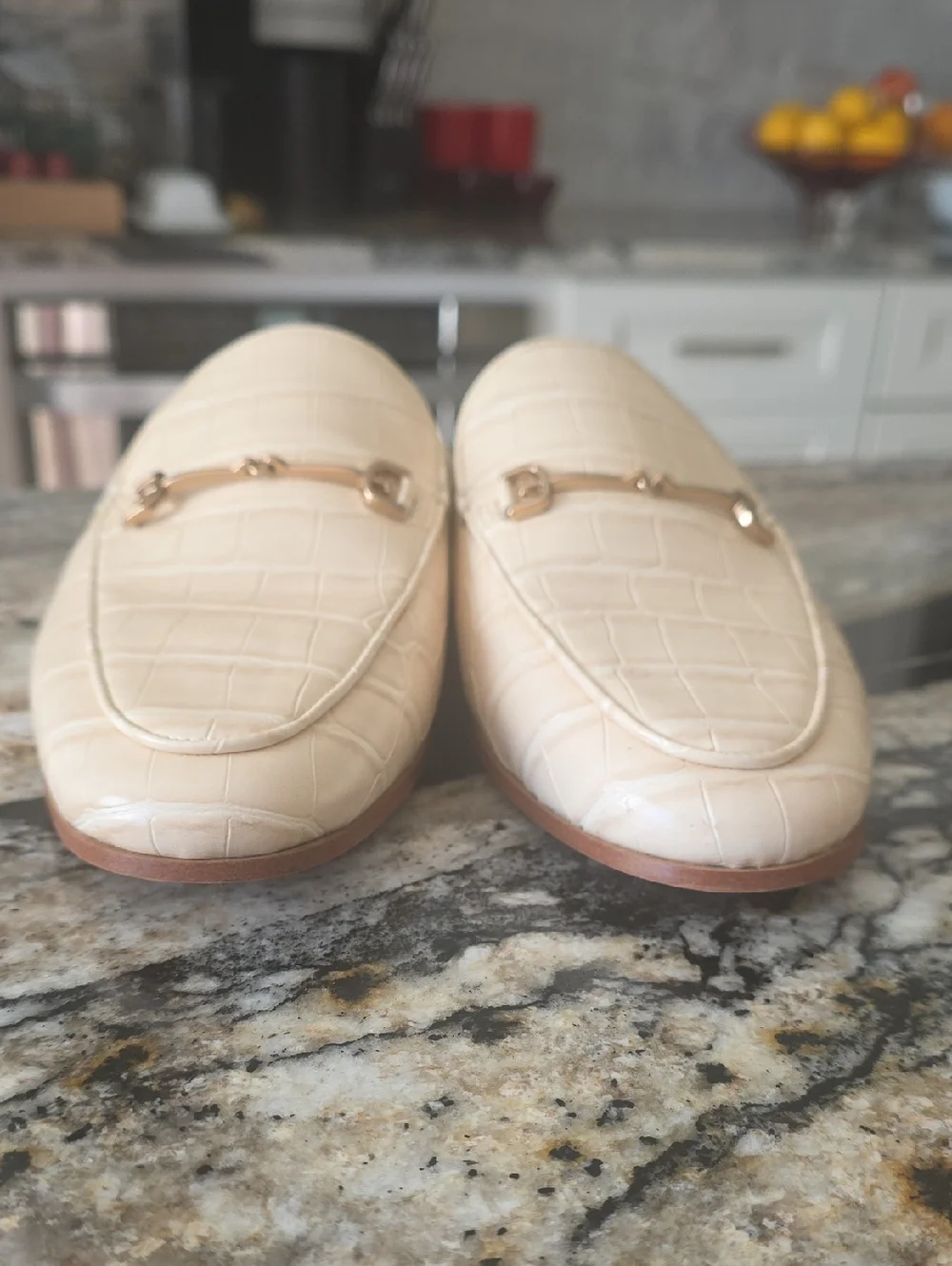 PRISTINE Sam Edelman Linnie Horse Bit Mule Eggshell Croc Size 9.5 Cream Ecru - Picture 8 of 13